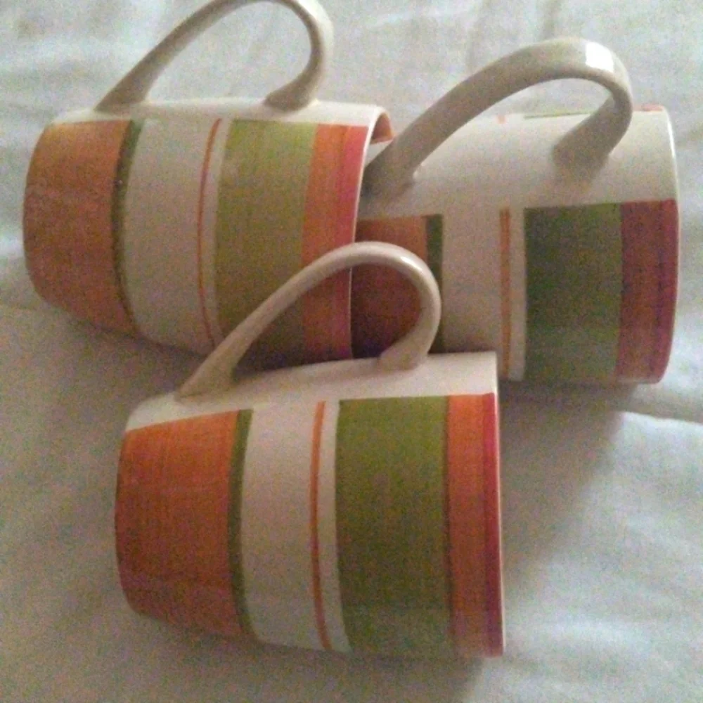 4@30.00 or 25.00 Home Decor by Pier 1